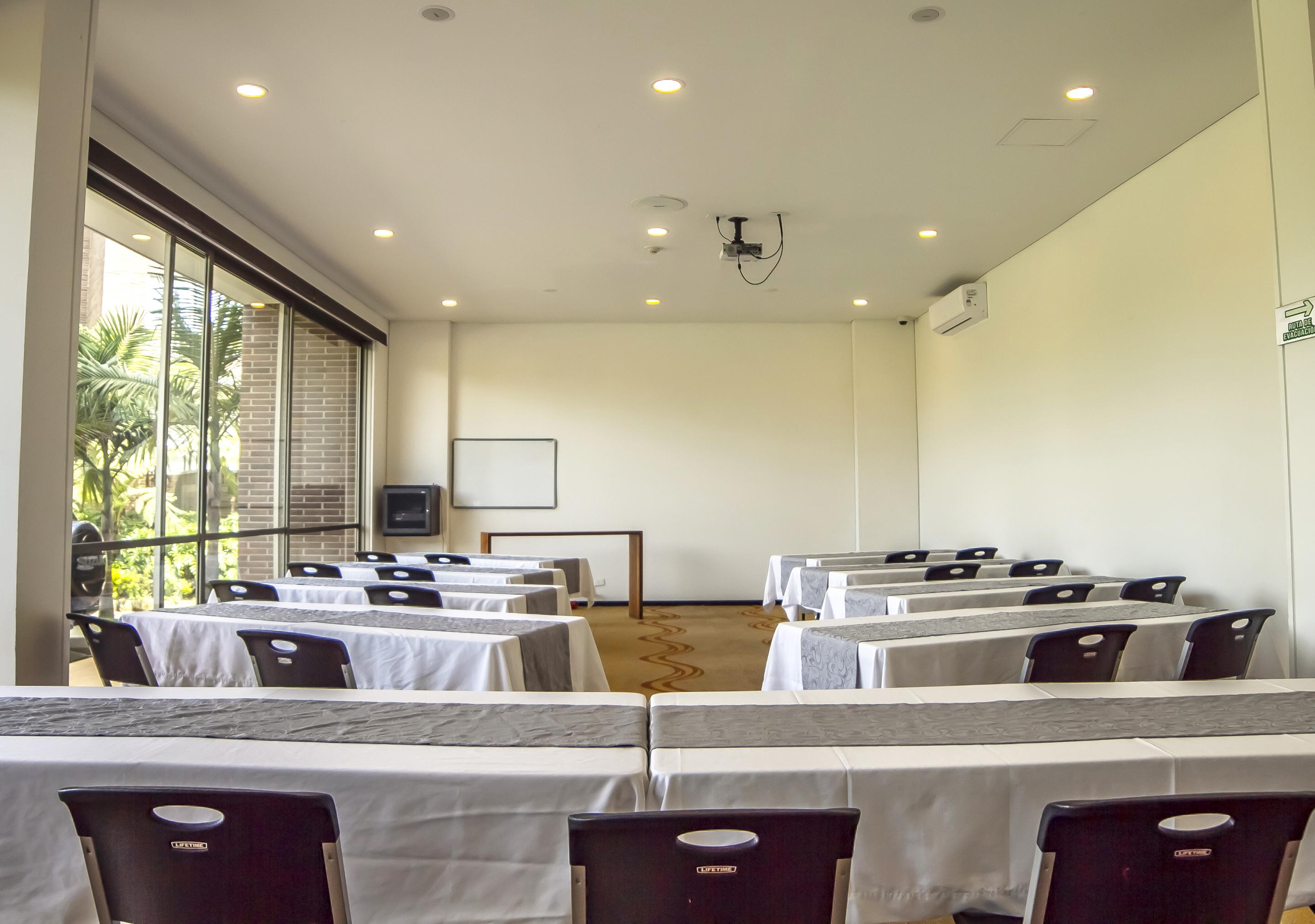 Mg Hotels & Suites Rionegro Eksteriør bilde